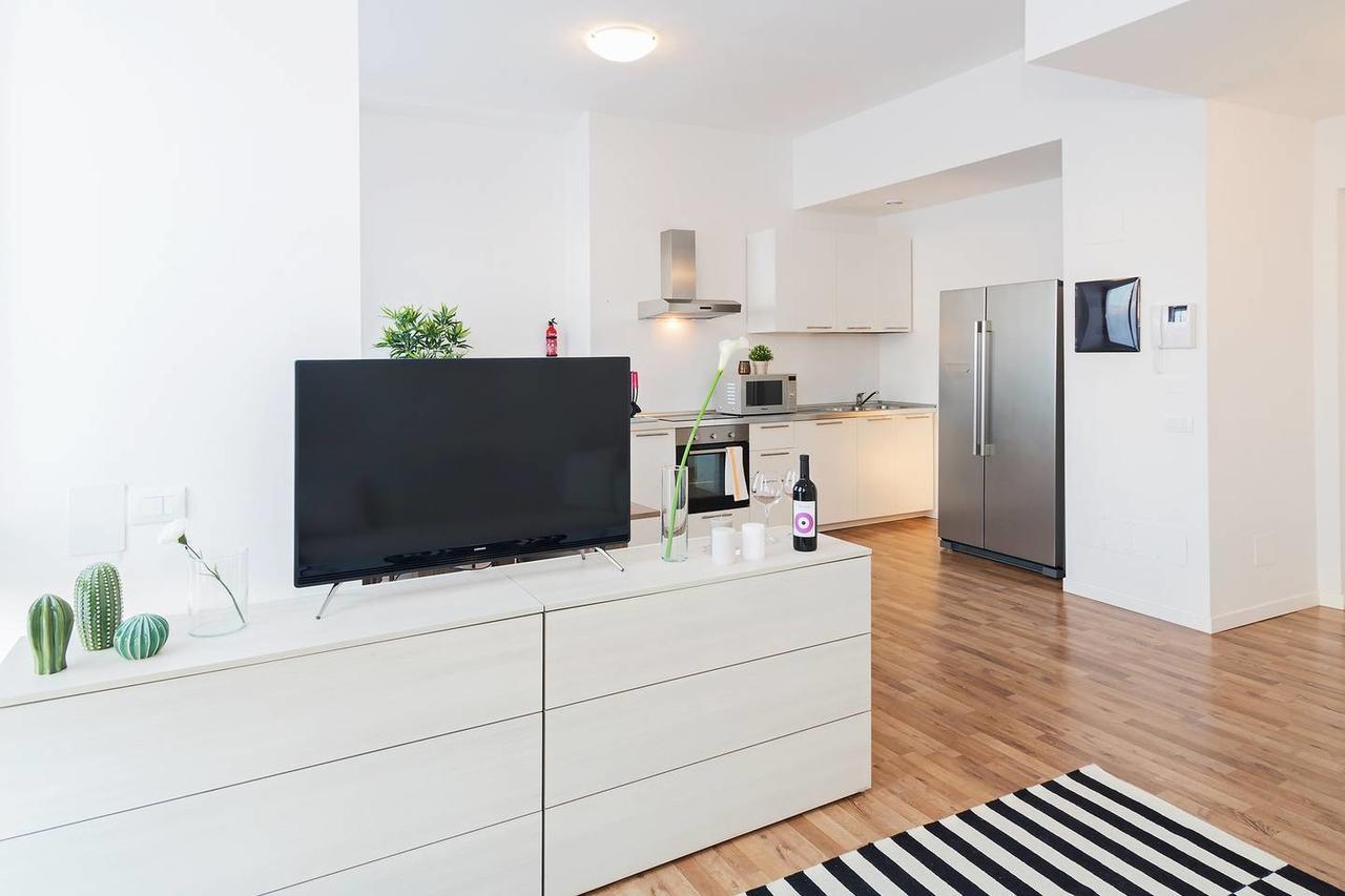 Hintown Wittgens 2 Apartment Милано Екстериор снимка